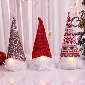 Nuevo adorno navideño luminoso de punto con lentejuelas, muñeco de anciano sin rostro, decoración brillante para personas mayores - Product Image 1