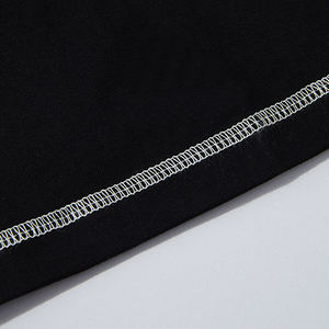 Camiseta Vintage 100% Algodón Ecológica con Cuello Redondo para Hombre, con Costuras Personalizadas y Serigrafía en Negro Estilo Vintage - Product Image 5