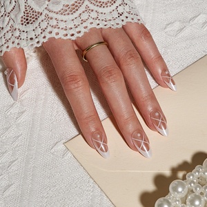BTARTBOX Uñas Postizas de Gel Suave con Detalles de Perlas de Lujo, Almendradas, Punta Francesa 3D, Kit de Uñas Postizas a Presión, 30 Piezas - Product Image 1