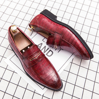 Chaussures de mariage classiques confortables à la mode, vente chaude, chaussures à enfiler, grande taille 48, bout pointu, mocassins habillés pour hommes
