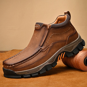 Mocassins pour hommes en PU à enfiler, semelle en caoutchouc, doublure en peluche, motif uni, tendance - Product Image 2