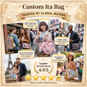 Bolso Ita Gótico Personalizado con Forma de Ataúd, Ventana en Forma de Cruz, Tirador de Cremallera con Diseño de Murciélago, Forro de Terciopelo Rojo, Remaches Plateados, Estético, de PU, para Exhibición de Pins - Product Image 4