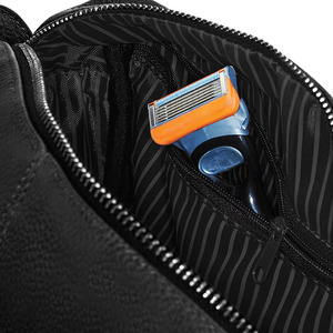 Sacs cosmétiques de voyage sur mesure fabriqués en usine OEM, en cuir de qualité supérieure, avec fermeture éclair, pochette de maquillage portable pour les soins de la peau, les articles de toilette et la beauté - Product Image 3