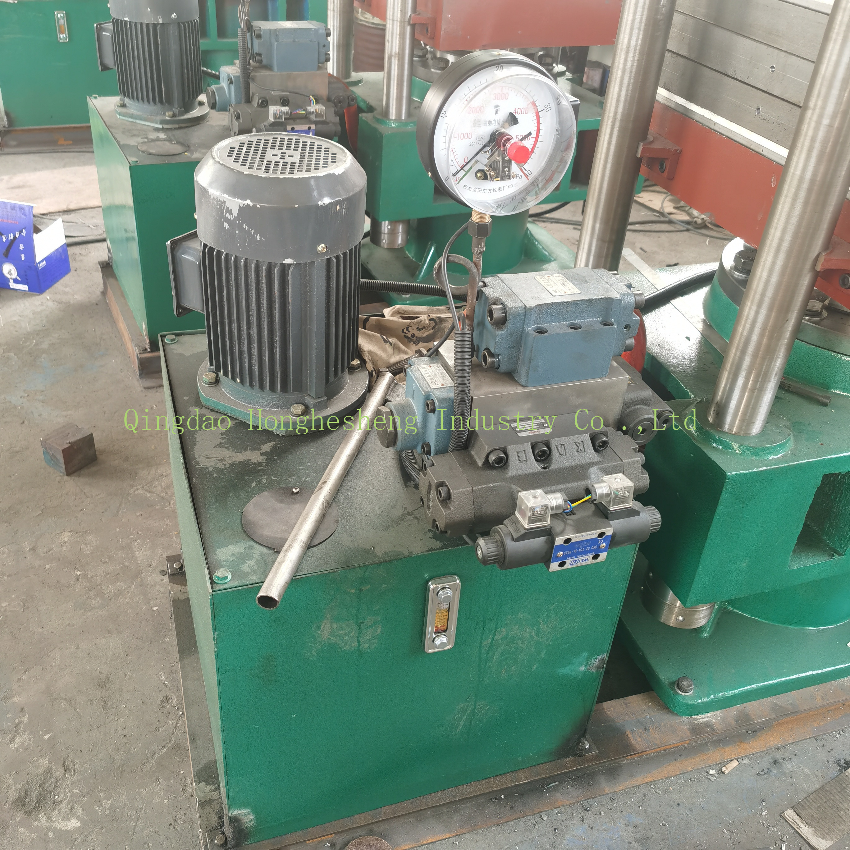hydraulic rubber press vulcanizer / automatic vulcanizing machine