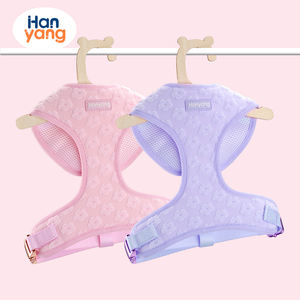 Arnés de perro bordado Jacquard personalizado HanYang, chaleco para perro con pajarita y soporte para bolsa de caca - Product Image 2