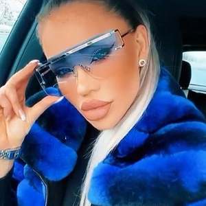 Gafas de sol de lujo sin montura de aleación 2022 para mujer, lentes de sol UV400 con degradado, lentes de una sola pieza, gafas de sol extragrandes - Product Image 2