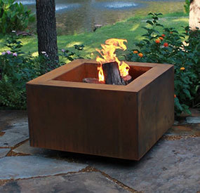 Chimenea Moderna <span class=keywords><strong>de</strong></span> Acero Corten para Exteriores, con Diseño Metálico y Quema <span class=keywords><strong>de</strong></span> <span class=keywords><strong>Leña</strong></span> - Product Image 2