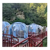 Dôme de camping transparent haut de gamme quatre saisons en polycarbonate avec structure en aluminium aéronautique 6063, une chambre et un salon, pour un glamping de luxe