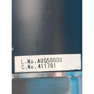 FUJIKIN 411781 Piezas de Equipo de Semiconductores Legacy Usadas Como Están - Product Image 2