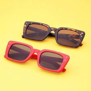 2019 Vintage Leopard Women Brand Designer <b>Retro</b> Rivet <b>Sunglass</b> UV400 Small Frame Rectangle <b>Sunglasses</b> - Product Image 4