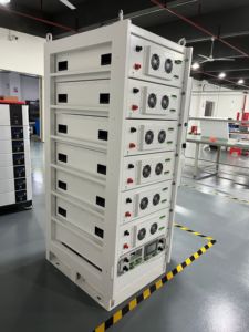 Batería de Litio de Alto Voltaje HV32-30, 102.4v 280ah 314ah, Almacenamiento de Energía Solar para Aplicaciones Comerciales e Industriales, con 50kw Integrados, Todo en Uno - Product Image 4