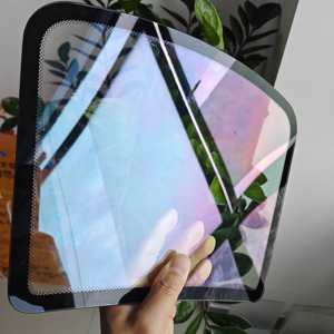 Film Teinté Caméléon 84% VLT Rouge Bleu Anti-UV Avancé pour Vitres de Voiture Nano Céramique - Product Image 1