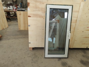 Ventana Abatible y Giratoria de Aleación de Aluminio con Rotura de Puente Térmico, Doble Vidrio Aislante, Resistente al Viento, <span class=keywords><strong>Precio</strong></span> de Fábrica, para el Hogar - Product Image 1