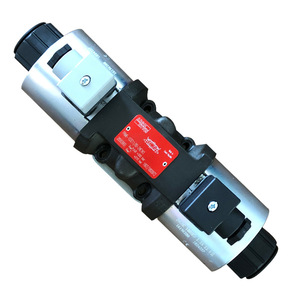 Vanne directionnelle proportionnelle Argo Hytos Prm6 série 10, 315 bars, 600 L/min, vanne de commande hydraulique - Product Image 1