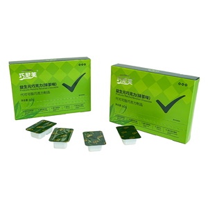 Chocolat aromatisé au matcha probiotique, boîte de 60g avec portions individuelles, emballage vert - Product Image 1