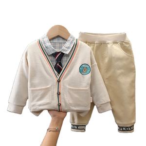 Conjunto de Ropa de Invierno para Bebé, Chaqueta de Algodón Escolar para Niños y Conjunto de Pantalones Deportivos de China - Product Image 1