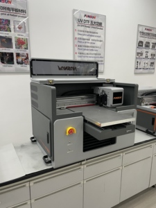 Vente flash Imprimante <span class=keywords><strong>à</strong></span> plat DTF A3 30 x 50 CMYKW Vernis I1600 I3200 2400 dpi pour coque <span class=keywords><strong>de</strong></span> téléphone, logo, <span class=keywords><strong>carte</strong></span> <span class=keywords><strong>à</strong></span> <span class=keywords><strong>jouer</strong></span>, matériau A B - Product Image 5