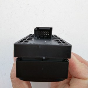 Interrupteur de vitre de voiture Audi 8KD959851A, commande électrique principale de vitre latérale pour remplacement et réparation - Product Image 3