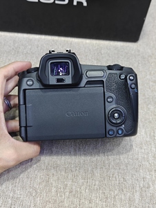 Cámara EOS R sin Espejo 99% Nueva con Video 4K y Autoenfoque - Product Image 4
