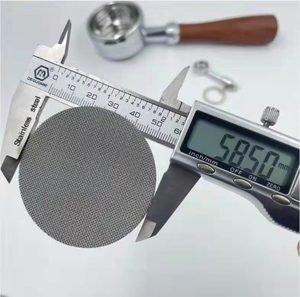 Laser LOGO 51 53 58.5MM Acier Inoxydable <span class=keywords><strong>Filtre</strong></span> à Café Fritté Disque Puck Screen pour Espresso - Product Image 2
