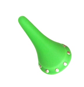 Cómodo sillín de ciclismo <span class=keywords><strong>Vintage</strong></span> suave PU cuero piñón fijo sillín de <span class=keywords><strong>bicicleta</strong></span> remache asiento cojín <span class=keywords><strong>bicicleta</strong></span> de carretera sillín de carreras - Product Image 2
