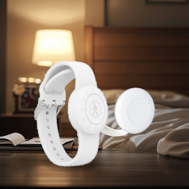 Wristband Bracelet Ibeacon Push Button Motion Sensor Wearable Wristband Beacon SoS Panic Button for Elderly