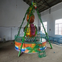 Équipement d'attraction de parc d'attractions pour enfants Manege 6 sièges Frisbee Hammer Spinning Mini Pendule Rides For Children Playground