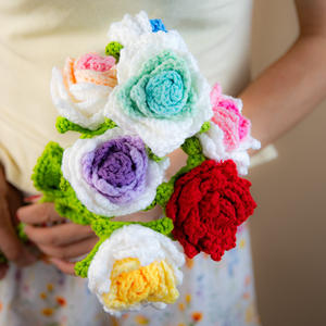 Fleur tricotée en laine pointue, faite à la main, finition crochet, fleur artificielle, cadeau Tanabata - Product Image 3