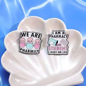 Épingles en émail sur le thème médical <span class=keywords><strong>de</strong></span> dessins animés mignons, capsules, pilules, seringues, épingles à revers en métal, badges, bijoux, cadeaux pour les médecins, les infirmières, les étudiants - Product Image 3