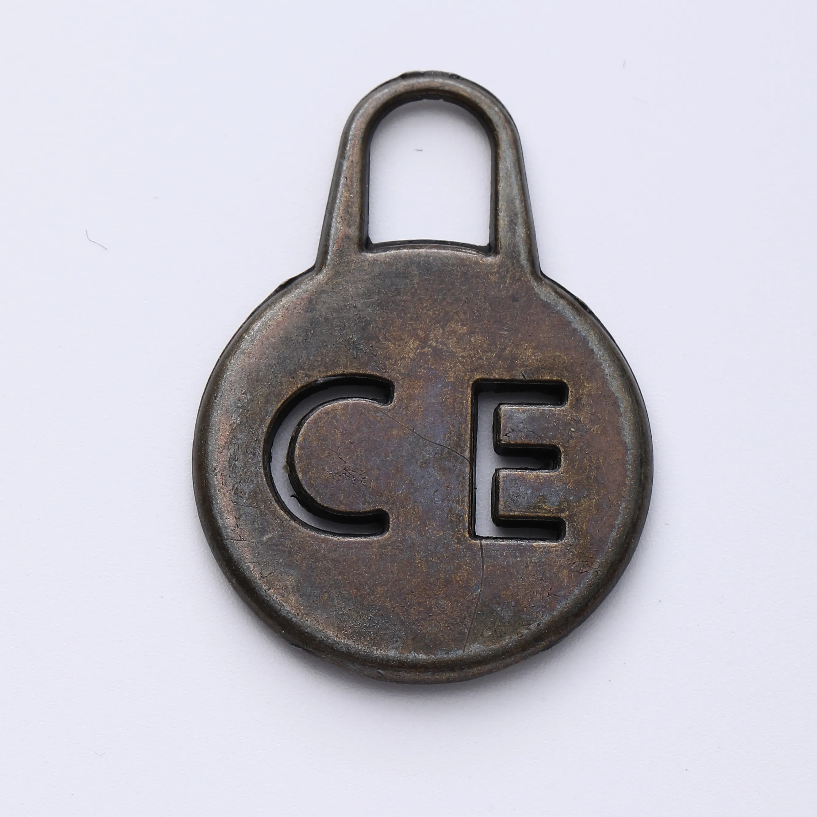 Metal hecho a mano artesanía bolso extractor colgar etiqueta de nombre de Metal etiqueta para Decoración