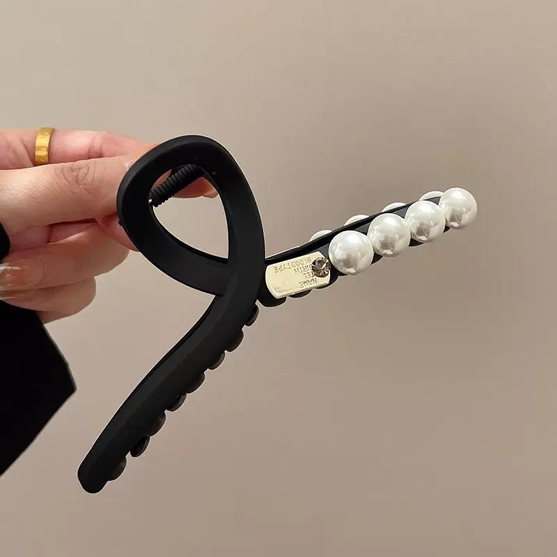 Retro pearl frosted black cross grip