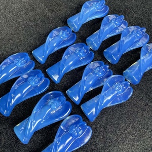 Venta al por mayor azul Opalite tallado Ángel figuritas cristal ángeles para meditación decoración del hogar - Product Image 2