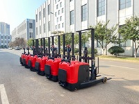 Chariot élévateur électrique complet de 1,5 tonne avec hauteur de levage de 3 m, conception à double fourche pour les espaces restreints