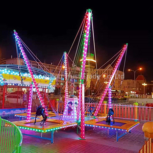 Équipement de divertissement <span class=keywords><strong>Trampoline</strong></span> électrique gonflable pour <span class=keywords><strong>4</strong></span> personnes <span class=keywords><strong>Trampoline</strong></span> de saut à l'élastique - Product Image 3