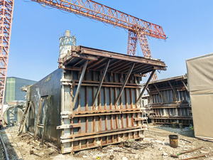 Vente chaude 32 + 5 tonnes 40 + 5 tonnes 50T + 5 grue à <span class=keywords><strong>portique</strong></span> à poutre unique <span class=keywords><strong>avec</strong></span> surplomb de 7M ou 8M pour soulever la maison en ciment - Product Image 4