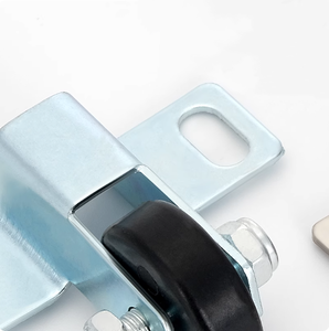 Ruedas Elevadoras para Puertas de Armarios de Productos de Ferretería TS105 para Uso en Hospitales, Escuelas, Baños y Cocinas, Capacidad de Carga >90 kg, Rodamiento de Rodillos - Product Image 4