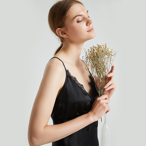 <span class=keywords><strong>Camicia</strong></span> <span class=keywords><strong>da</strong></span> <span class=keywords><strong>Notte</strong></span> in <span class=keywords><strong>Seta</strong></span> per Donna, 100% Pura <span class=keywords><strong>Seta</strong></span> di Gelso 19 Mm - Product Image 5