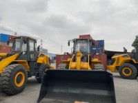 Chargeuse sur pneus 855H de 6 tonnes de marque chinoise neuve de haute qualité avec godet pour roche et pneus désertiques à vendre