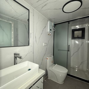 Maison conteneur extensible Sunfine à 2 chambres, design moderne, caractéristique respirante, construction préfabriquée, salon avec patio - Product Image 6