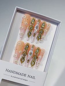 HY Tiktok Vente en gros Ongles à presser personnalisés <span class=keywords><strong>Ballerine</strong></span> Medium Coffin <span class=keywords><strong>French</strong></span> Tip avec perles en forme de cœur <span class=keywords><strong>Manucure</strong></span> en ABS à coller - Product Image 4