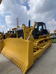 รถดันดินตีนตะขาบ Shantui SD 32 สีเหลือง รุ่น SD22 พร้อมชิ้นส่วนเครื่องยนต์หลัก รถดันดิน Shantui SD 32 คุณภาพสูง - Product Image 5