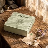 Boîtes d'expédition en gros personnalisées imprimées noir mat et blanc pour cosmétiques, bijoux, vêtements, emballages de livraison de produits avec logo