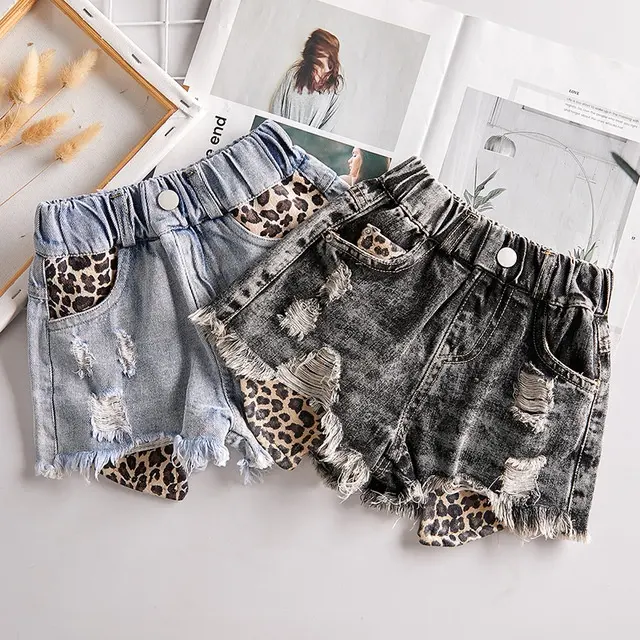 Wholesale Summer Fashion Kid Girls Hole And Leopard Denim Shorts Toddler Baby Girls five pants
