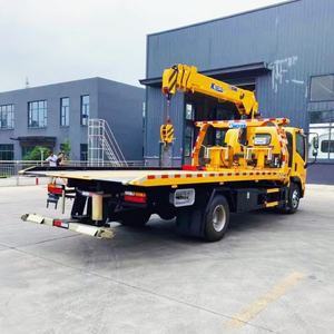 Chariot à plateau plat à une ou deux voies avec grue, empattement de 4,4 m, camion de remorquage compact pour la récupération agile en ville et les opérations de stationnement - Product Image 5