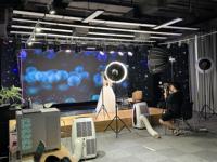 Écran LED vidéo mural extérieur IP65 couleur pleine résolution avec pas de pixel P3.91, écran portable pour événements religieux et animations