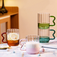 Nouveau produit : Tasse en verre à rayures verticales empilable en verre borosilicate, couleurs assorties, pour eau, café, jus