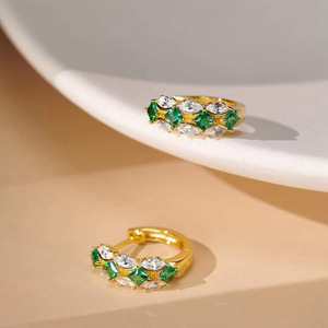 Orecchini a Forma di Occhio con Blocchi di Colore per Donne, Accessori per Orecchie alla Moda per Uso Quotidiano - Product Image 3