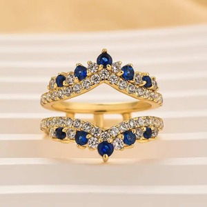 Bague de mariage tendance en plaqué or blanc et jaune pour femme, avec moissanite 925 taille brillant et pierres bleues et blanches, style éternité complète - Product Image 6