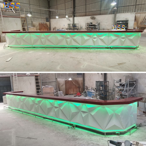 Idee Straordinarie per Banconi da Discoteca, Bancone Bar su Misura in Corian Bianco e Rosso, Grande Forma a U, Moderno Bancone Bar di Lusso con LED per Nightclub - Product Image 6