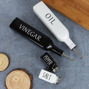 Distributeur <span class=keywords><strong>de</strong></span> bouteilles en verre vide noir et <span class=keywords><strong>blanc</strong></span> <span class=keywords><strong>de</strong></span> 8 oz 250ml 16oz 500ml pour la <span class=keywords><strong>cuisine</strong></span> avec couvercles en métal - Product Image 5